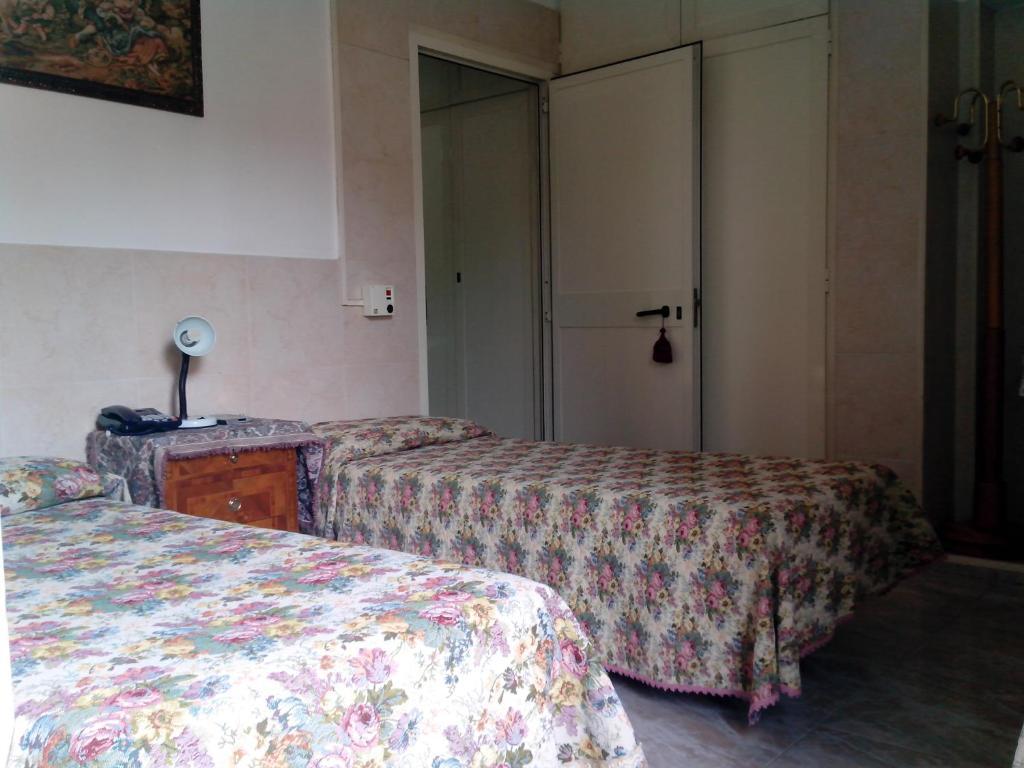 Hotel Stadler 2 Рим Стая снимка